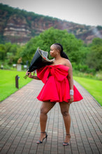 Load image into Gallery viewer, Fufu sweetheart neckline dress
