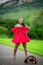 Load image into Gallery viewer, Fufu sweetheart neckline dress
