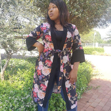 Load image into Gallery viewer, floral kimono
