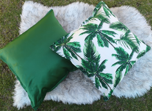 Load image into Gallery viewer, Tropical leaf print cushion
